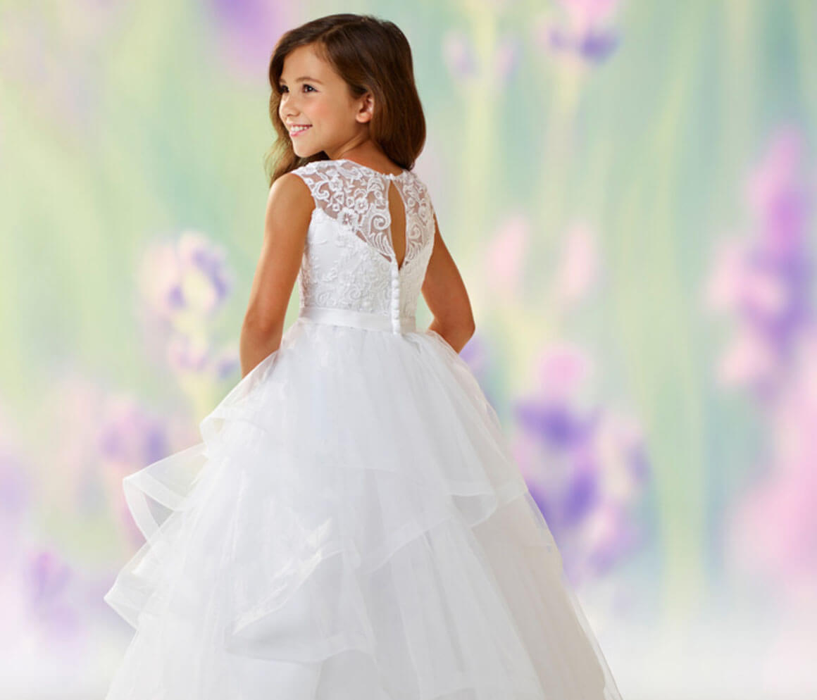 Model wearing a Flower Girls dress